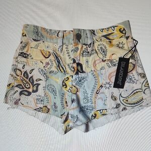 NWT Blank NYC Paisley Denim Shorts